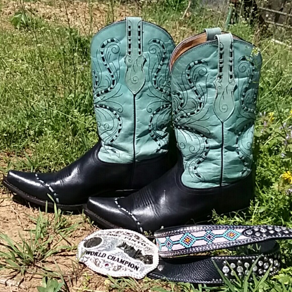 SOLD - Picture 2 of 8